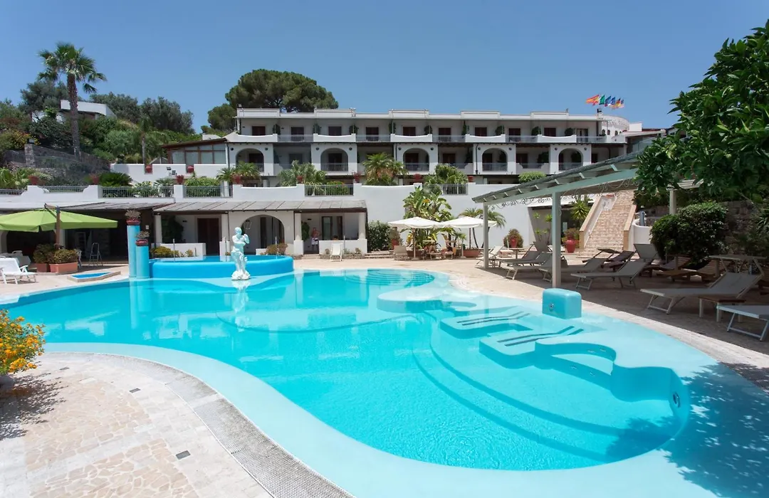 Hotel Tritone Lipari-1